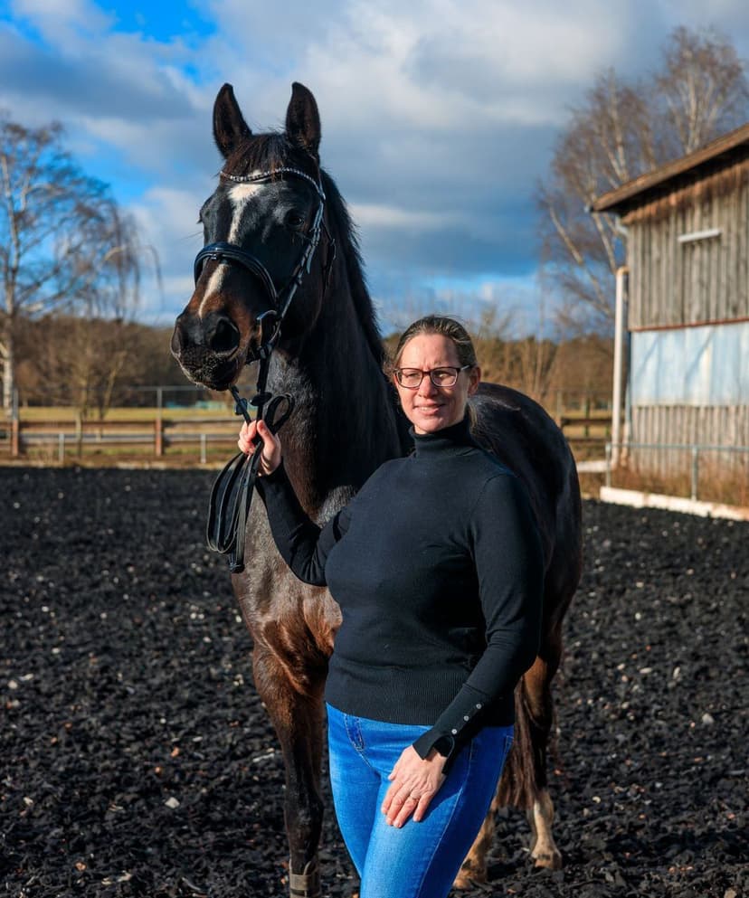 Hella - Pferdeexpertin